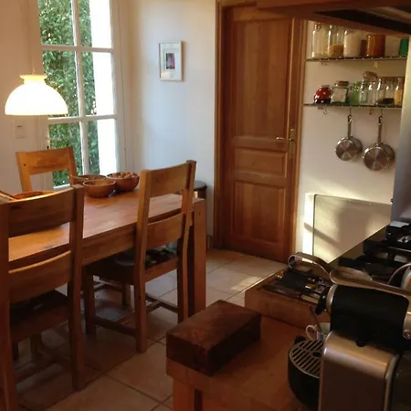 Bastide Provencale Avec Piscine Et Grand Jardin Grabels